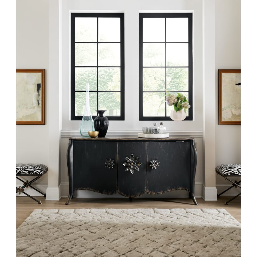 hooker-furniture-5845-75900-99-lifestyle-image-66 hooker-furniture-5845-75900-99-lifestyle-image-66