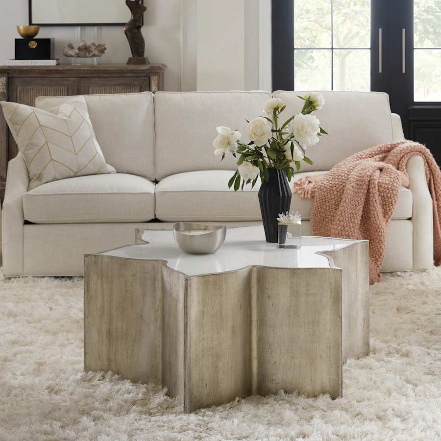 hooker-furniture-5875-80210-95-lifestyle-focus-252