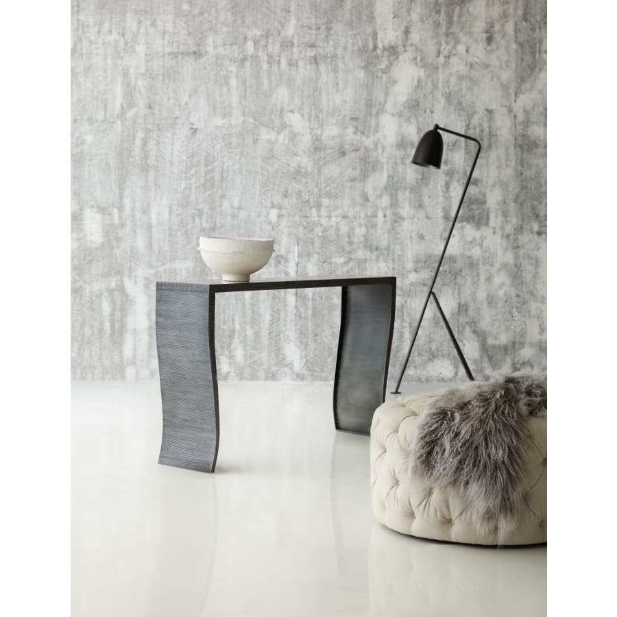 Hooker Furniture-638-85320-WH-Room