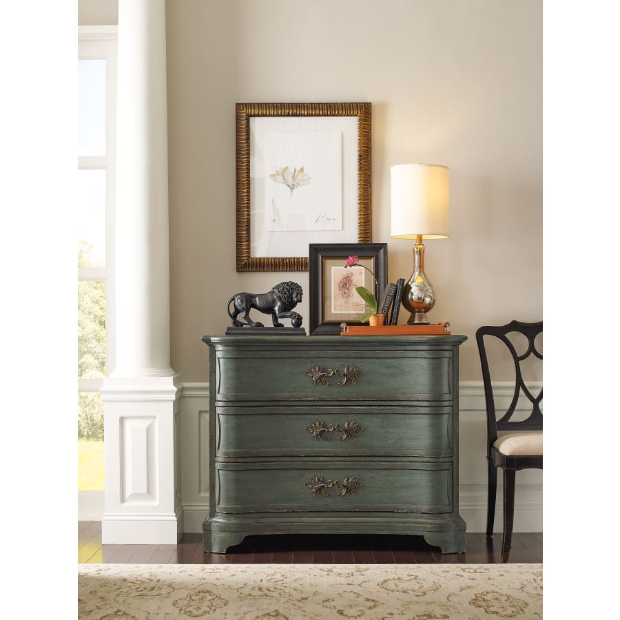 hooker-furniture-6750-85017-alternate-image-408 hooker-furniture-6750-85017-alternate-image-408