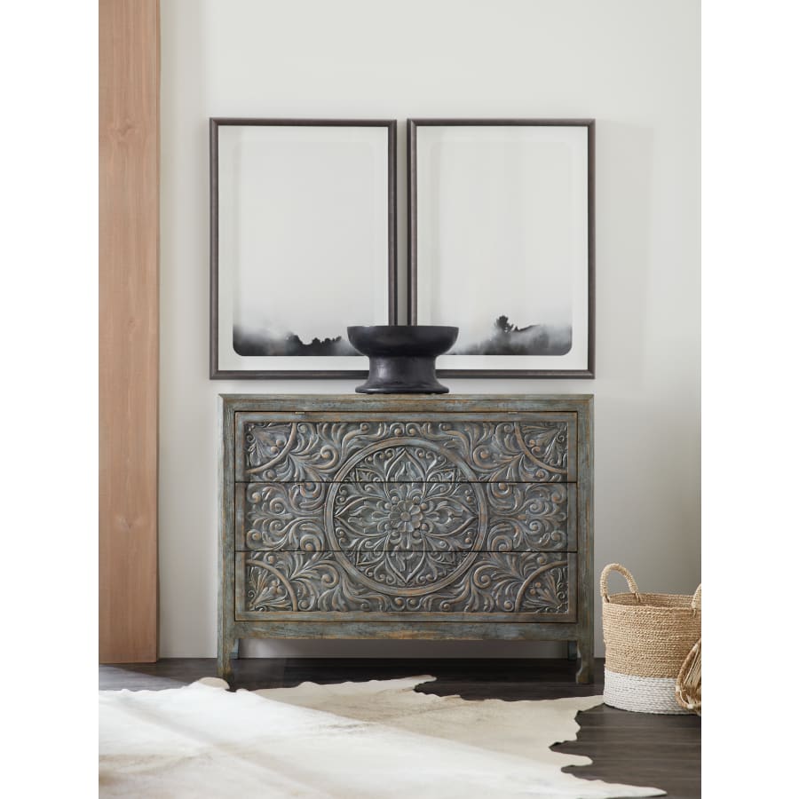 hooker-furniture-6960-50007-lifestyle-focus-in-blue-bonnet-605 hooker-furniture-6960-50007-lifestyle-focus-in-blue-bonnet-605