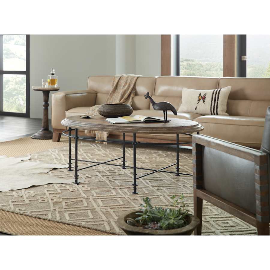 hooker-furniture-6960-80111-80-lifestyle-focus-664