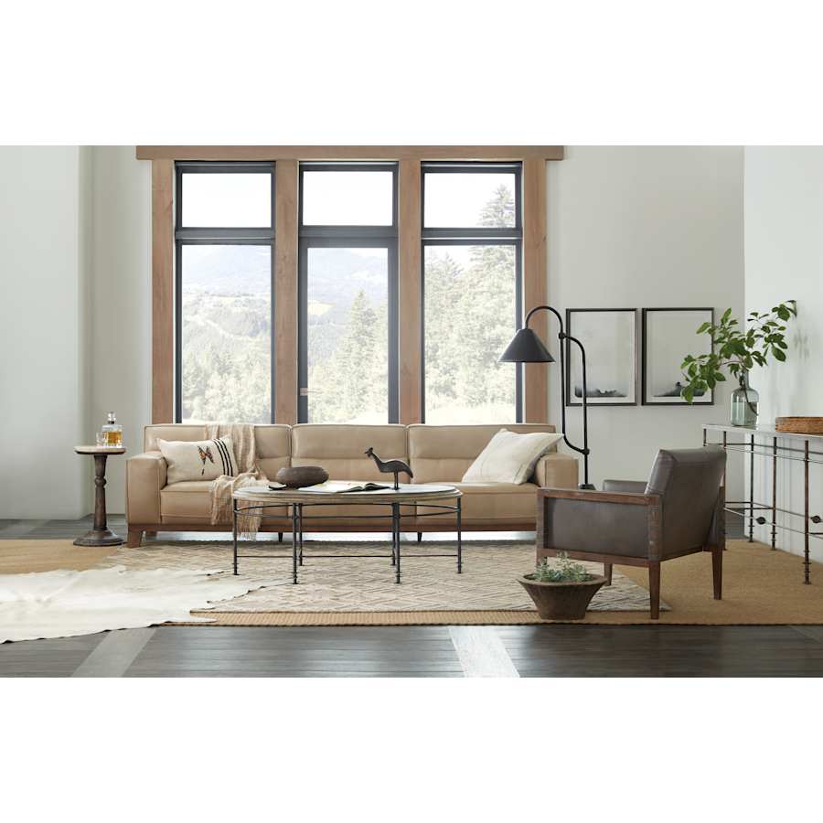 hooker-furniture-6960-80111-80-lifestyle-living-room-suite-663