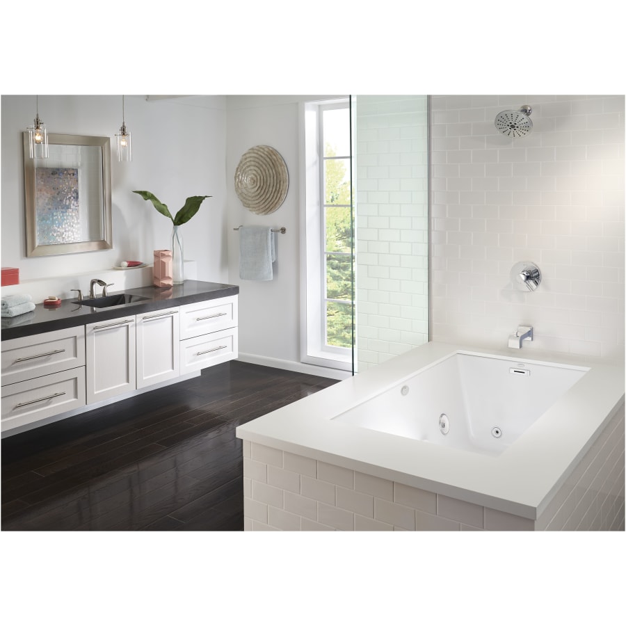 jacuzzi-ela7236wrl4cp-alternate-view-2607 jacuzzi-ela7236wrl4cp-alternate-view-2607