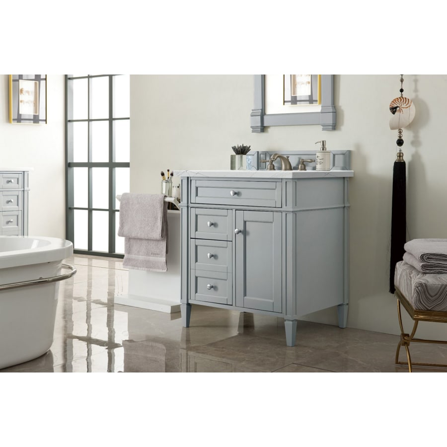 james-martin-vanities-650-v30-3enc-alternate-image-385 james-martin-vanities-650-v30-3enc-alternate-image-385