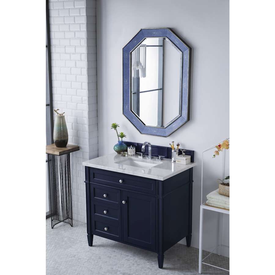 james-martin-vanities-650-v36-3car-alternate-image-493