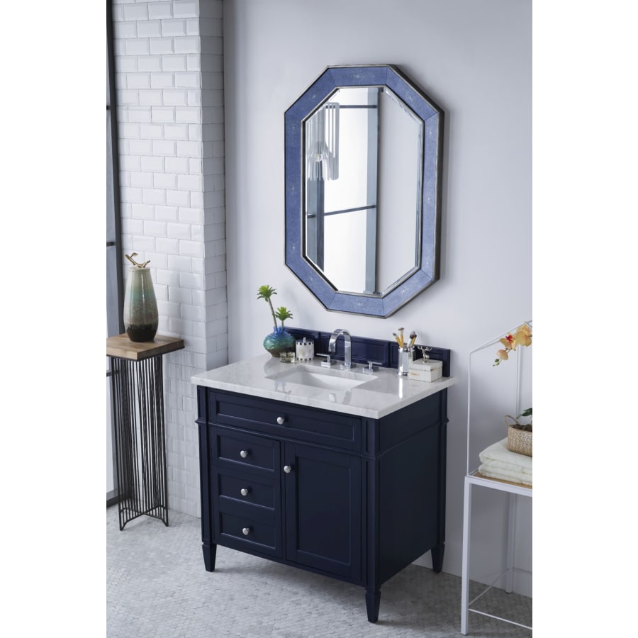 james-martin-vanities-650-v36-3car-alternate-image-493 james-martin-vanities-650-v36-3car-alternate-image-493
