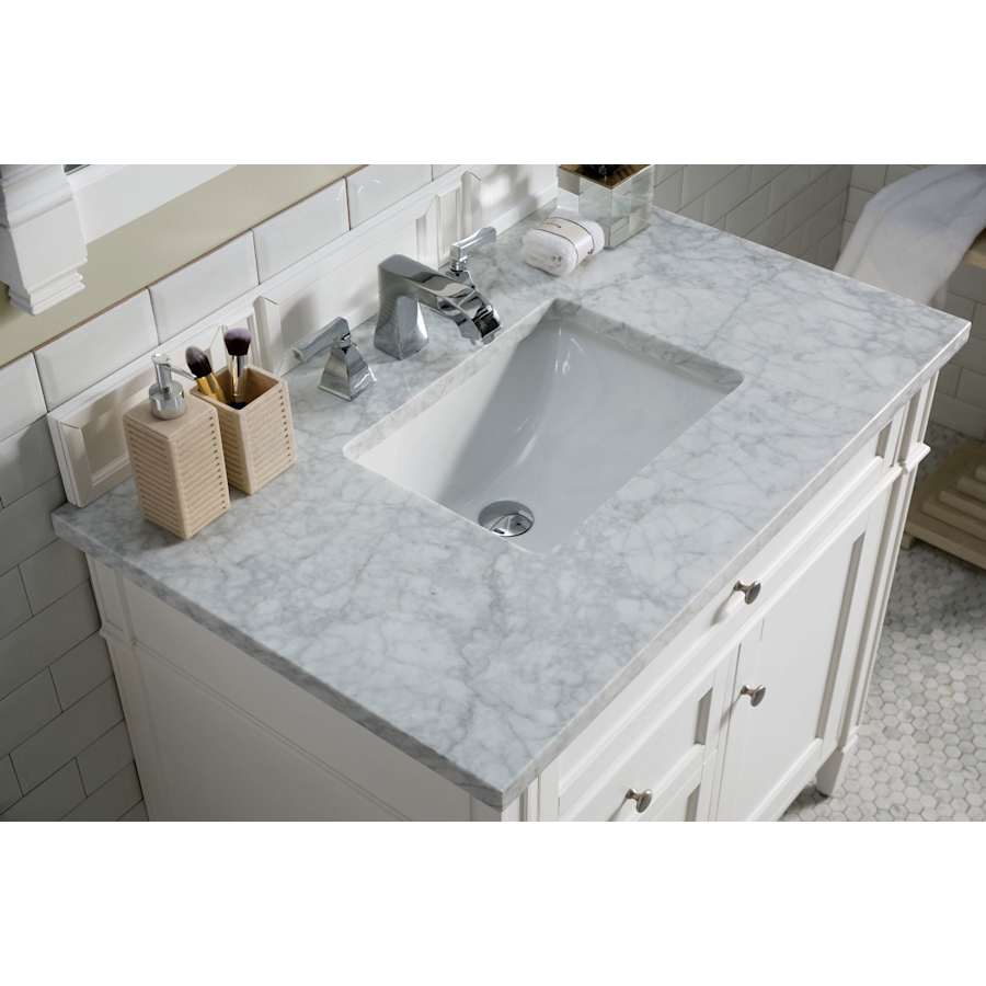 james-martin-vanities-650-v36-3car-alternate-image-498