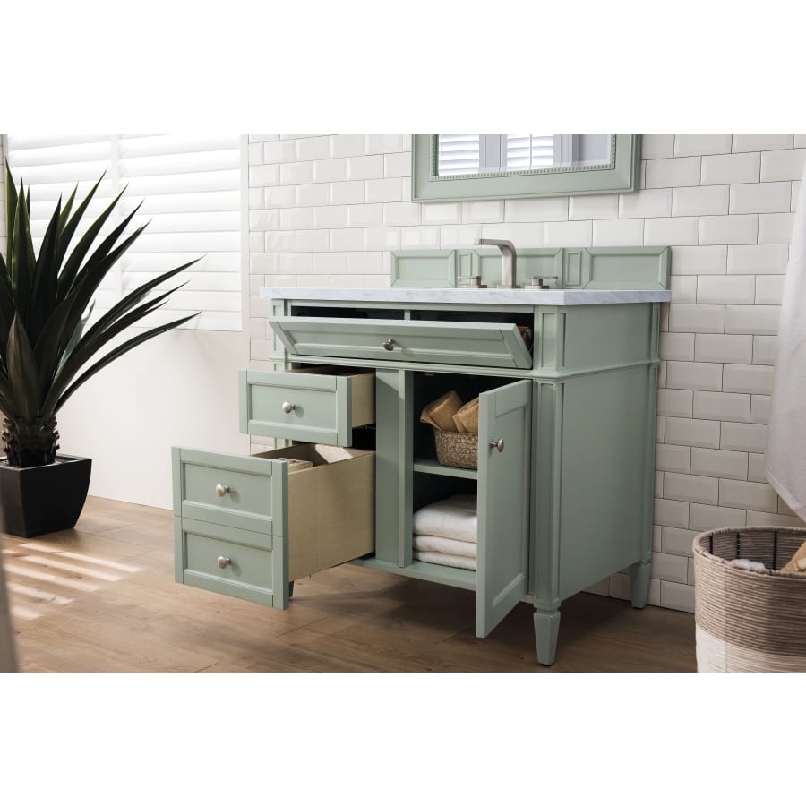 james-martin-vanities-650-v36-3car-alternate-image-504 james-martin-vanities-650-v36-3car-alternate-image-504