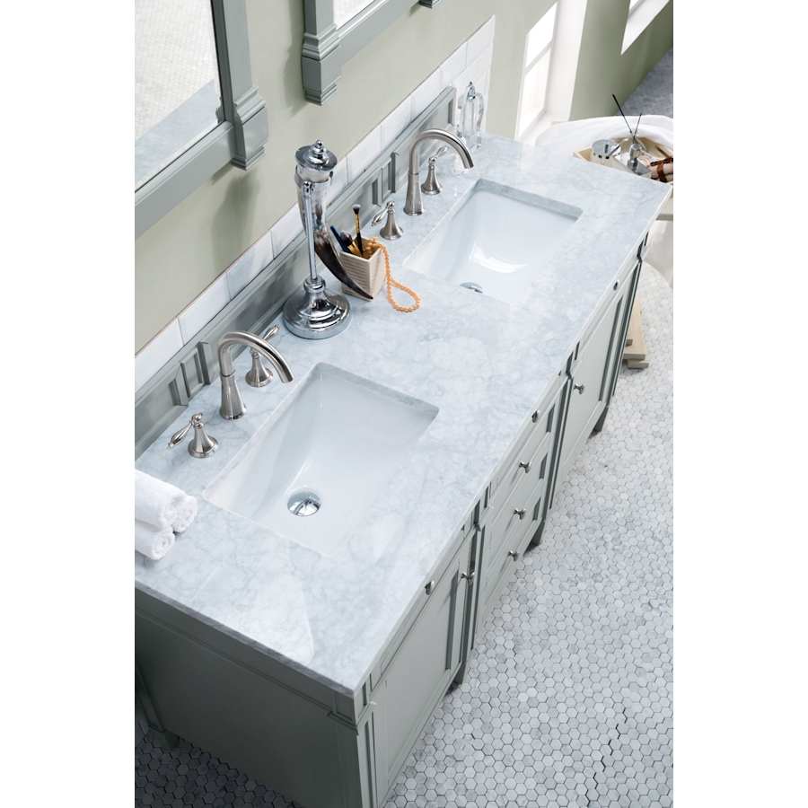 james-martin-vanities-650-v60d-3car-alternate-image-1097