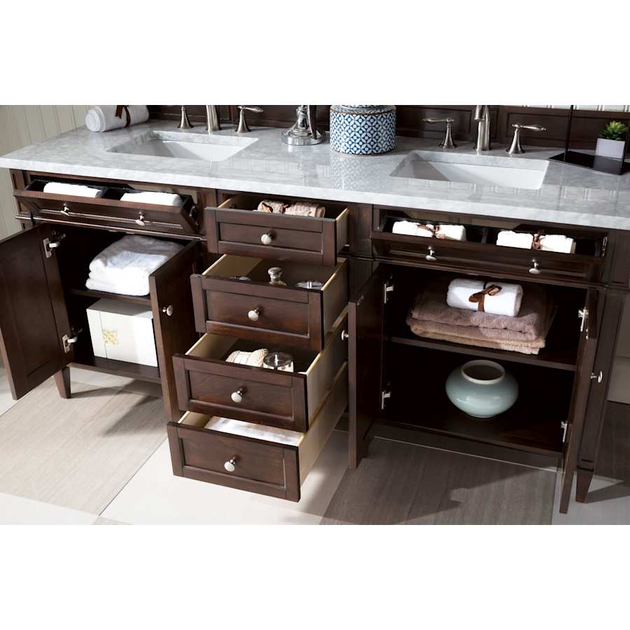 james-martin-vanities-650-v72-3car-alternate-image-1556