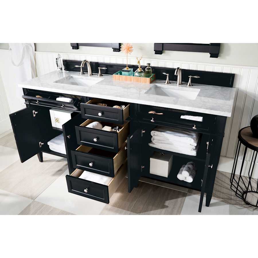 james-martin-vanities-650-v72-3car-alternate-image-1560