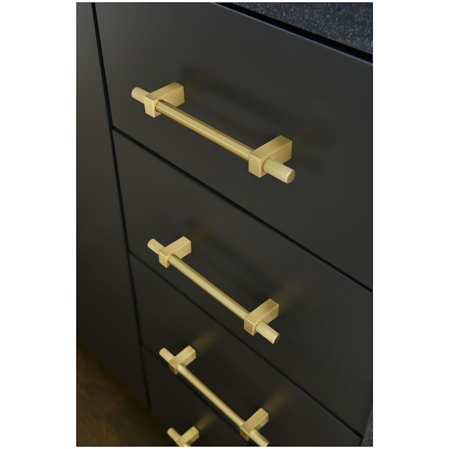 jeffrey-alexander-698-160-alternate-image-445