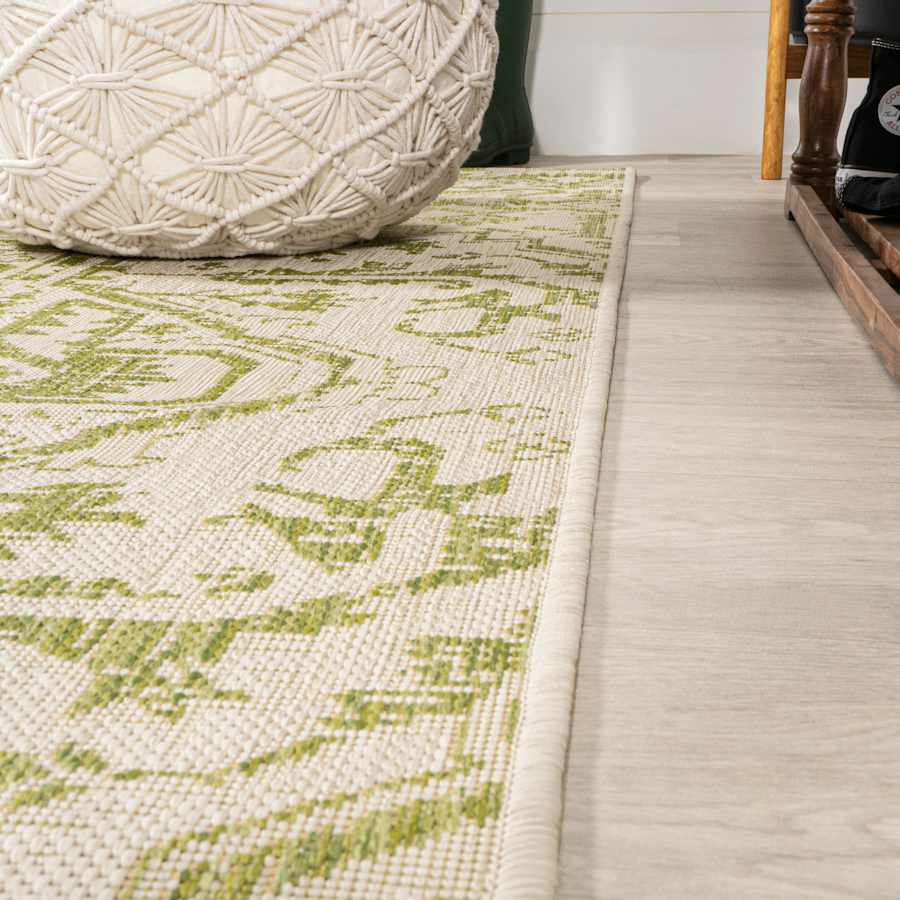 jonathan-y-lighting-smb105e-210-alternate-image-4851