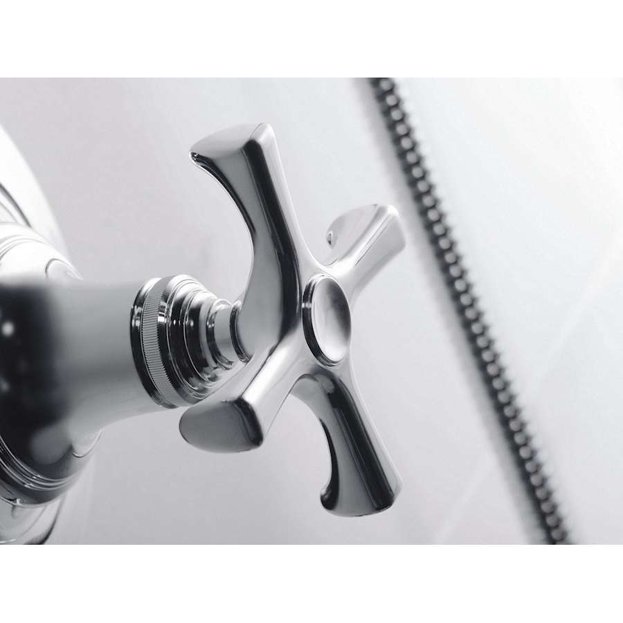 kallista-p24683-cr-application-close-up-26_1
