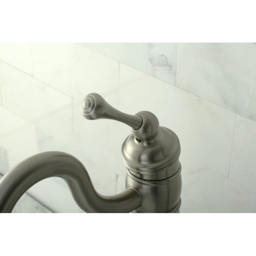 kingston_brass_kb14_application_shot_1507 kingston_brass_kb14_application_shot_1507