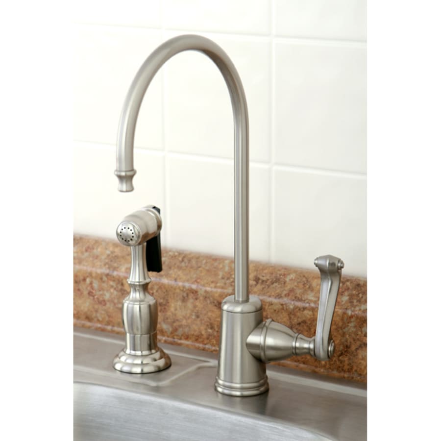 kingston_brass_ks719_fl_application_shot_822 kingston_brass_ks719_fl_application_shot_822