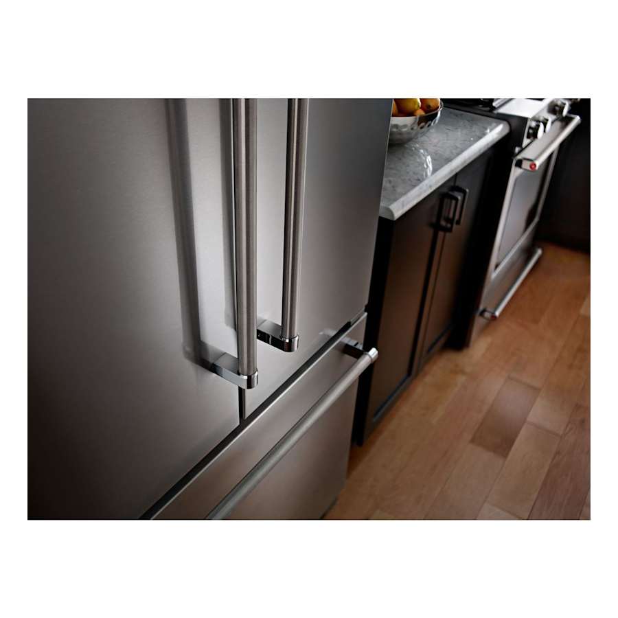 kitchenaid-ksdb900e-in-use-111