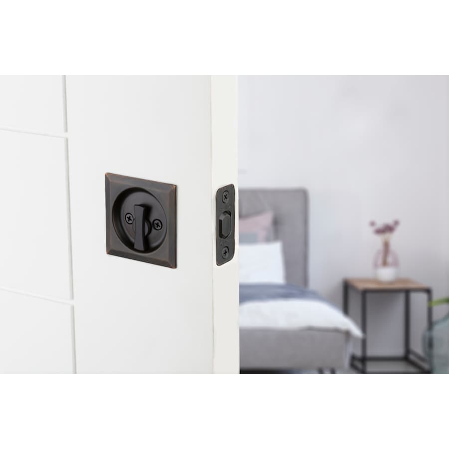 kwikset-335sqt-lifestyle-6