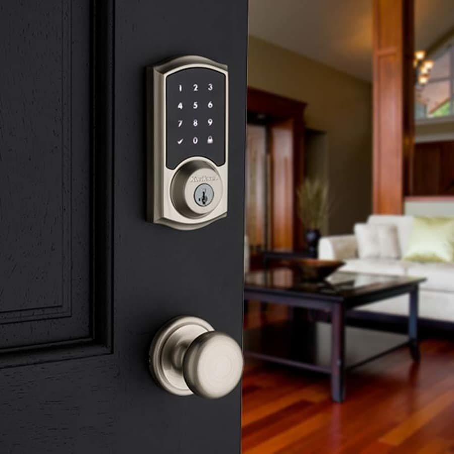 kwikset-916trl-zw-installed-with-knob-31