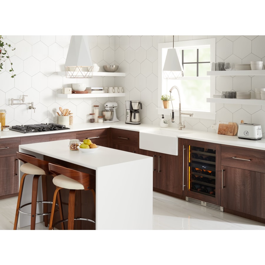 landmark-l3024ui2w-rh-alternate-image-193 landmark-l3024ui2w-rh-alternate-image-193