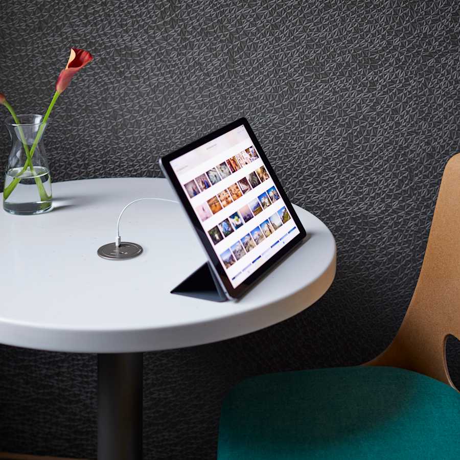 legrand-rfpcruauc-alternate-view-272