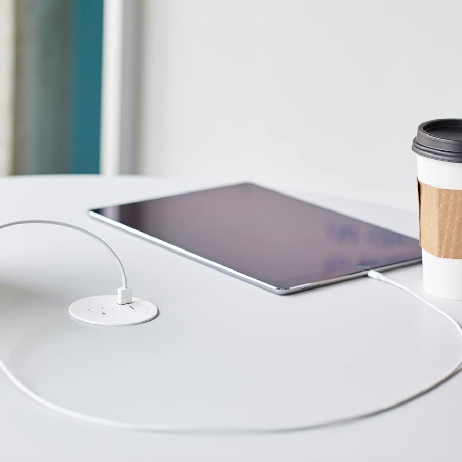 legrand-rfpcruauc-alternate-view-282