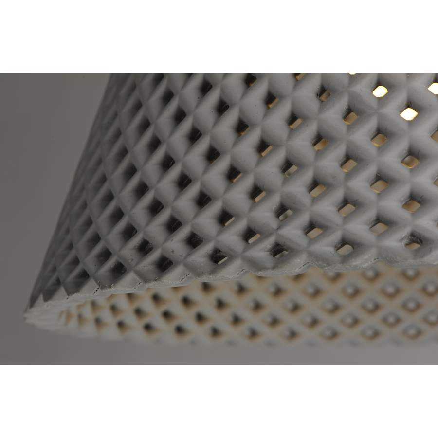 maxim-10145-alternate-image-354