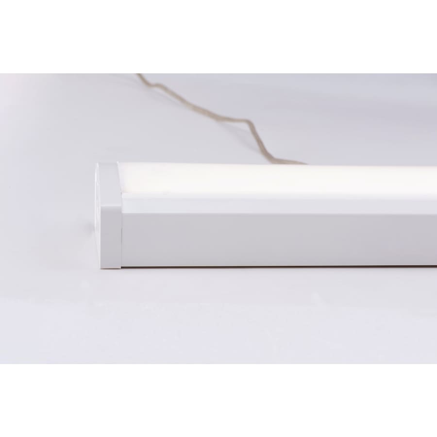 maxim-57521-alternate-image-9447