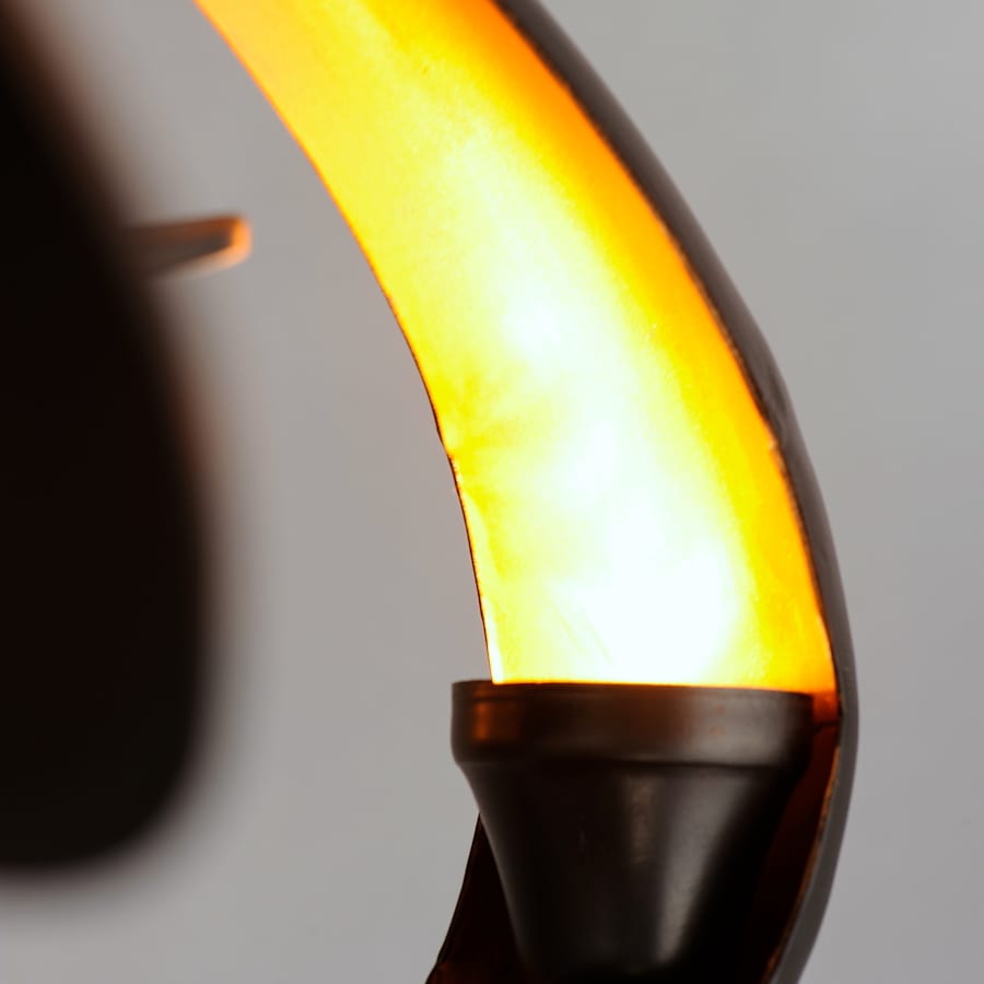 maxim-61009-alternate-image-9991