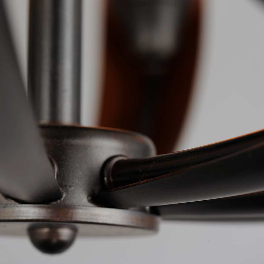 maxim-61009-alternate-image-9993