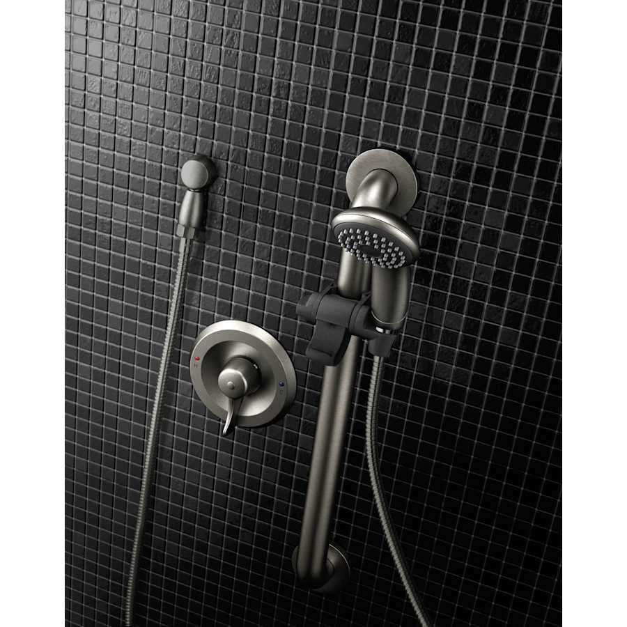 moen-52224gbm17-installed-hand-shower-with-slide-bar-20
