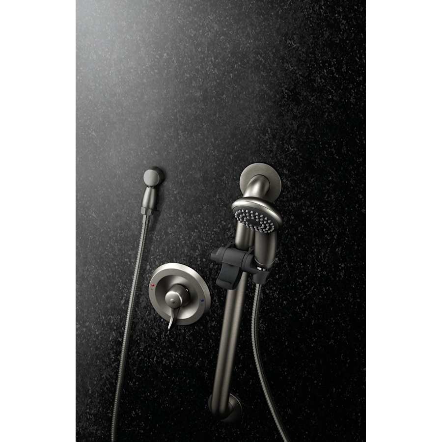 moen-52224gbm25-installed-hand-shower-with-slide-bar-23