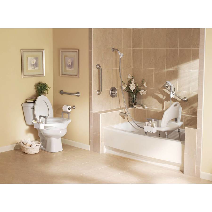 moen-dn7060-full-bathroom-view-309