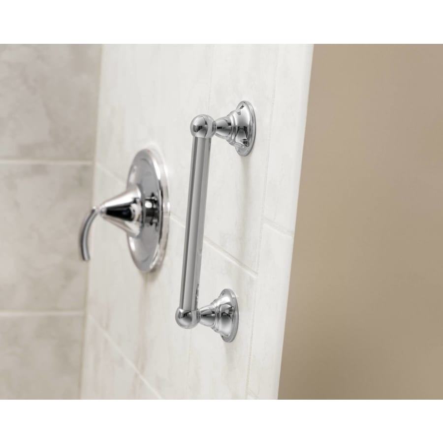 moen-lr2250d-hand-grip-installed-220 moen-lr2250d-hand-grip-installed-220