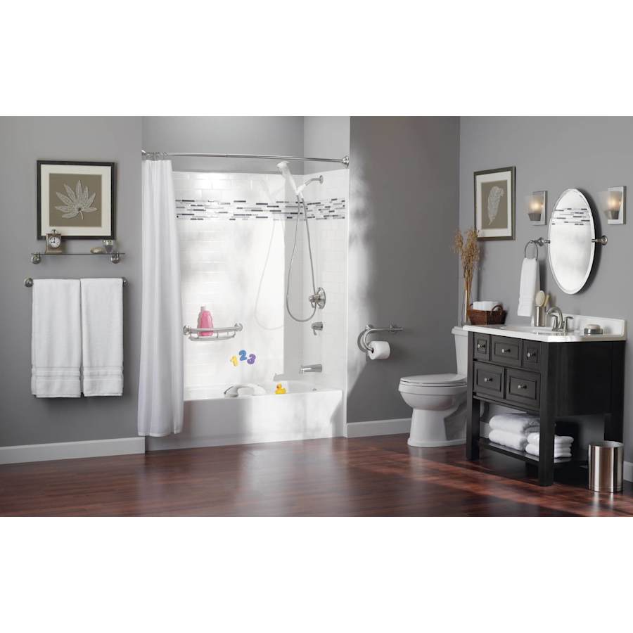 moen-lr2356d-full-bathroom-view-31