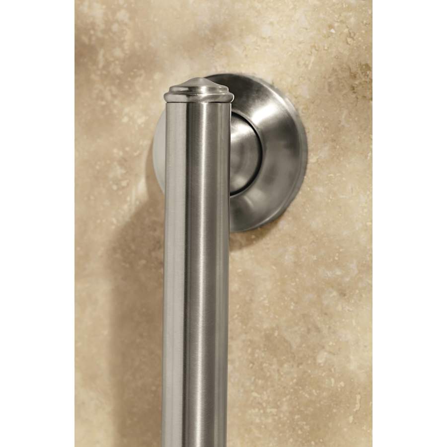 moen-lr8724d1g-close-up-view-11