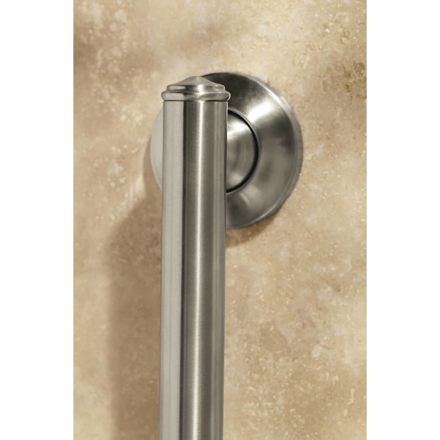 moen-lr8724d1g-close-up-view-11 moen-lr8724d1g-close-up-view-11