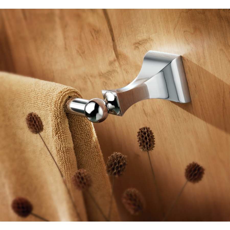 moen_dn8318_alternate_view_772