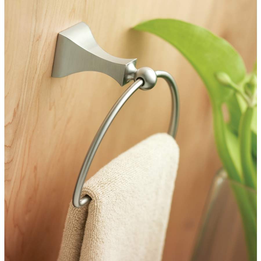 moen_dn8386_alternate_view_774