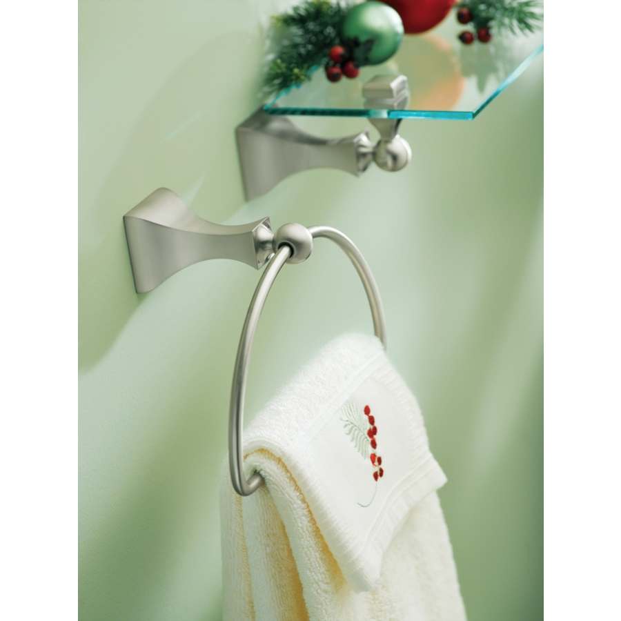 moen_dn8386_alternate_view_795