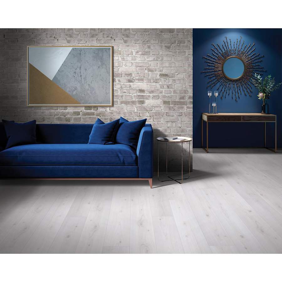 pergo-lpe05-lf033-alternate-view-50