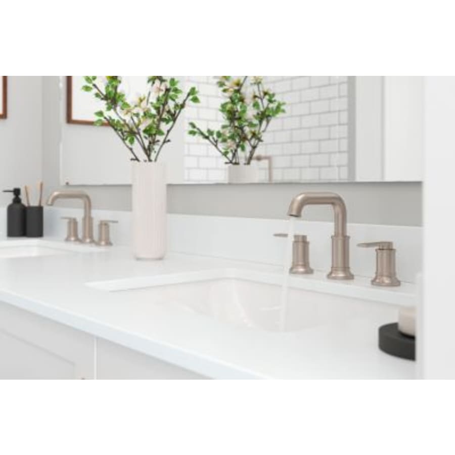 pfister-lg49-col0-alternate-image-401 pfister-lg49-col0-alternate-image-401
