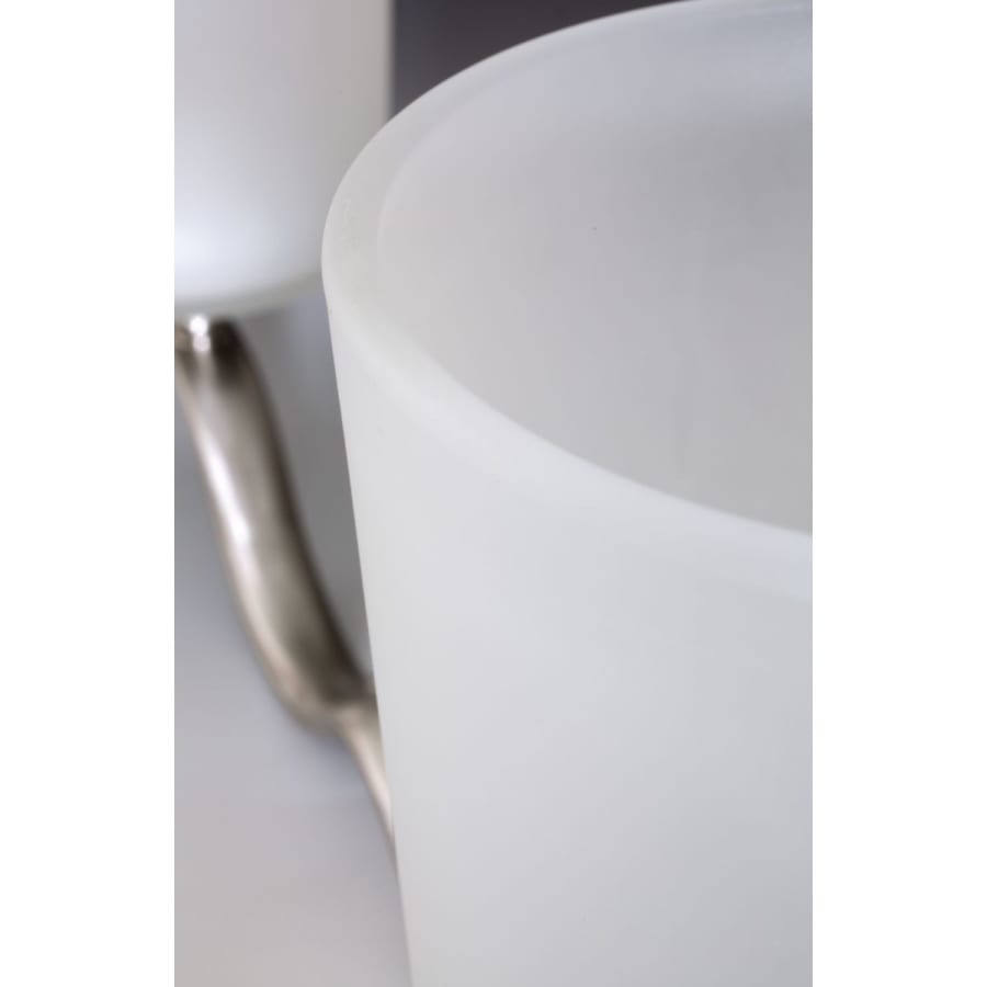 Progress Lighting-P2018-Detail Image