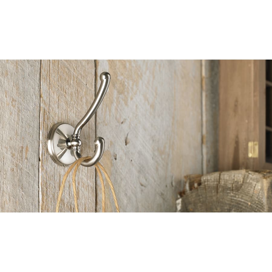 richelieu-bp7901195-brushed-nickel-alternate-view-259 richelieu-bp7901195-brushed-nickel-alternate-view-259
