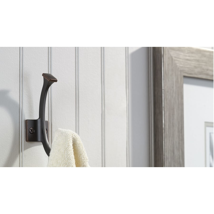 richelieu-rh025200borb-brushed-oil-rubbed-bronze-alternate-view-458 richelieu-rh025200borb-brushed-oil-rubbed-bronze-alternate-view-458