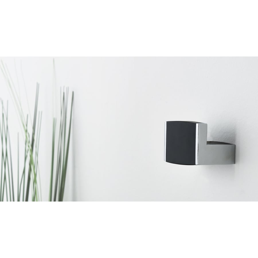 richelieu-rh112301190140-chrome-black-alternate-view-481 richelieu-rh112301190140-chrome-black-alternate-view-481