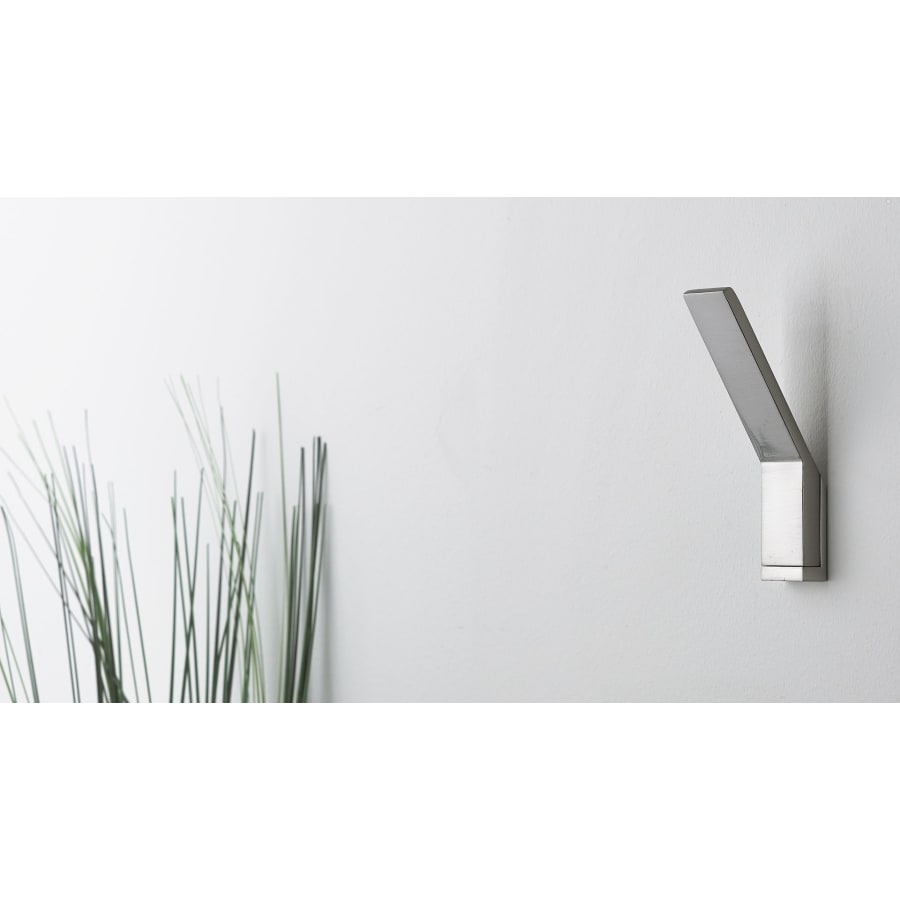 richelieu-rh1163011195-brushed-nickel-alternate-view-491 richelieu-rh1163011195-brushed-nickel-alternate-view-491
