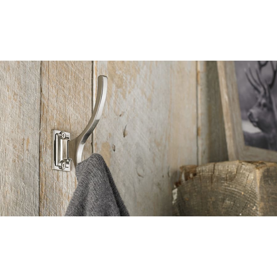 richelieu-rh1233021195-brushed-nickel-alternate-view-534 richelieu-rh1233021195-brushed-nickel-alternate-view-534