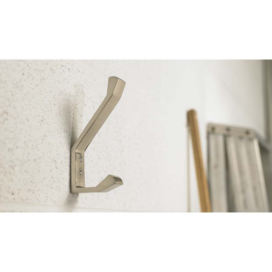 richelieu-rh1273021170-stainless-steel-alternate-view-564